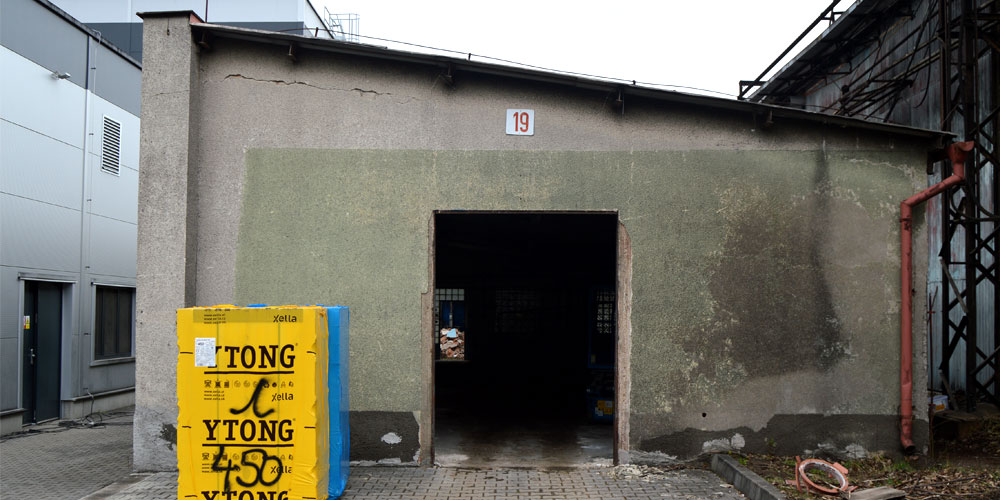 Start of the conversion of the former Antifreeze production building in Velvary | Filson